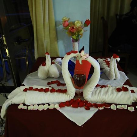 Lakemark Hotel And Tour Service Bahar Dar Esterno foto