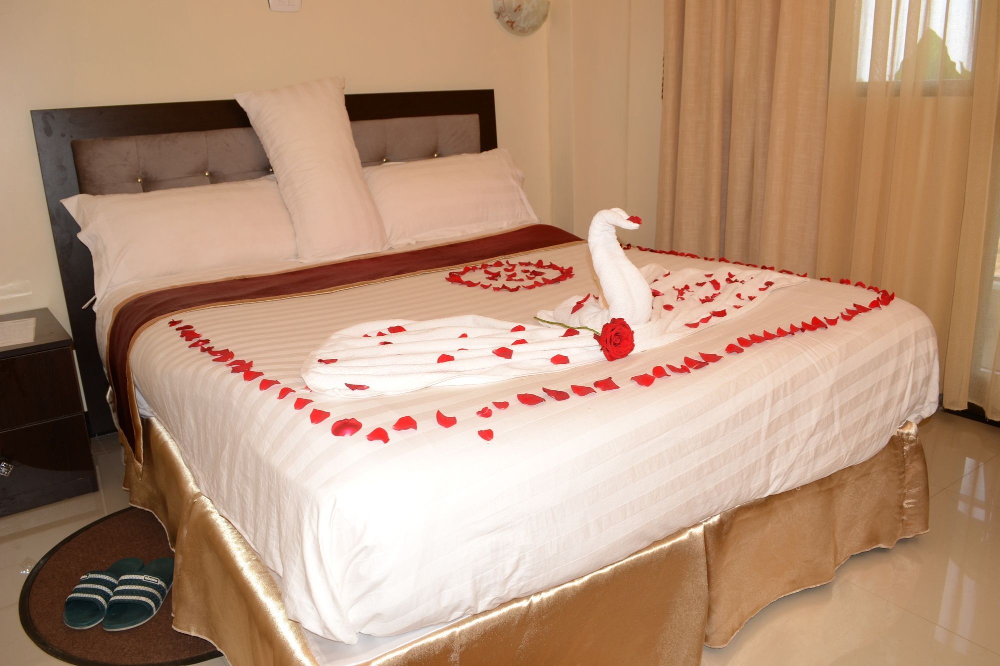 Lakemark Hotel And Tour Service Bahar Dar Esterno foto