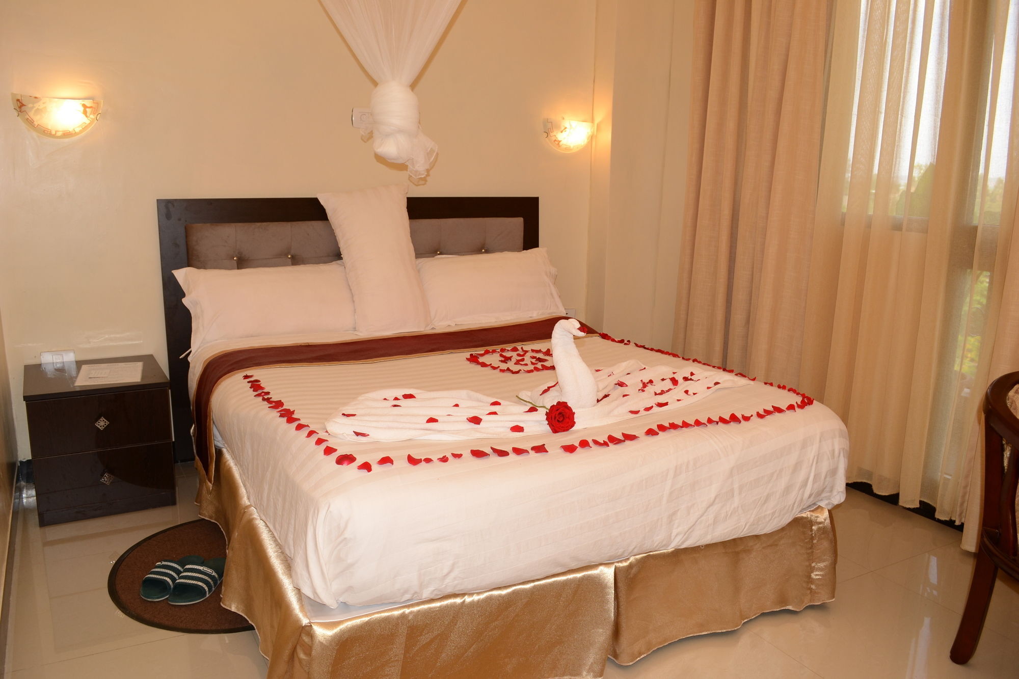 Lakemark Hotel And Tour Service Bahar Dar Esterno foto